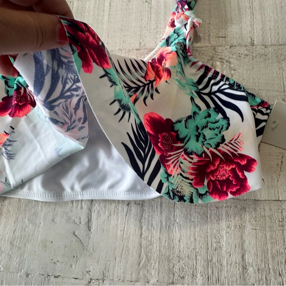 NWT‎ SO Tropical Bandeau Flounce Bikini Top Padded Push Up Size Small